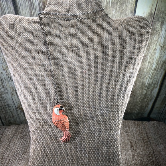 Parrot Necklace Peach & Gold Tone - Picture 5 of 7